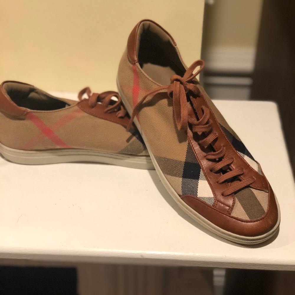 Burberry Brown Leather Casual Sneakers